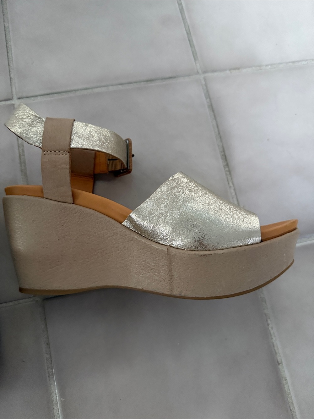 Kork-Ease Metallic Gold and Tan Wedge Sandals - Picture 3 of 6